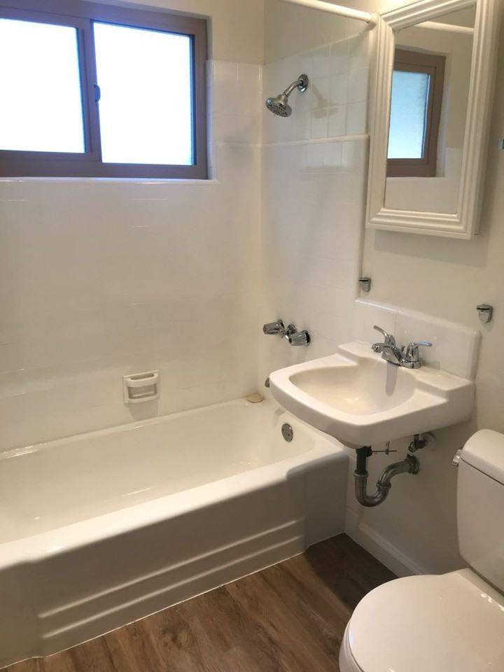 3037 Macaulay St - Photo 2 of 10