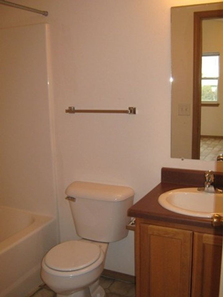 1101 N Russell St #301 - Photo 2 of 12