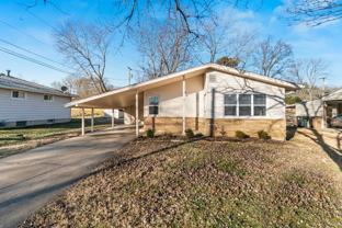 1137 Landgraf Dr - Photo 1 of 1