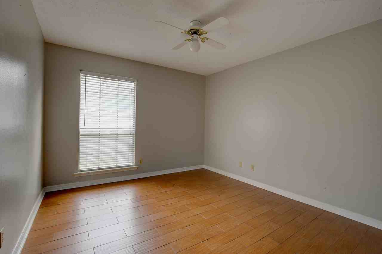 207 S Mobile St #114 - Photo 6 of 12