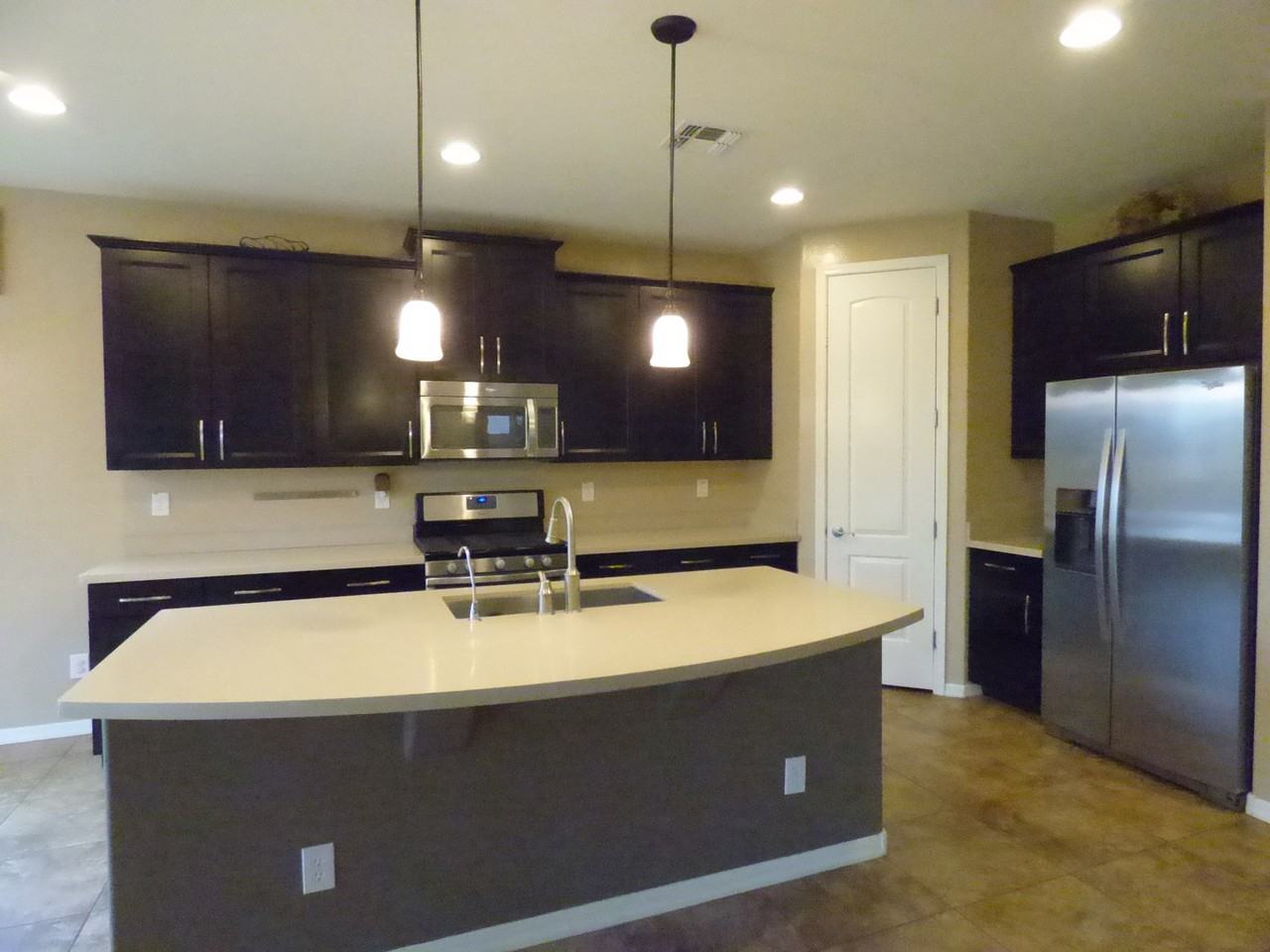 20737 W Valley View Dr - Photo 5 of 22