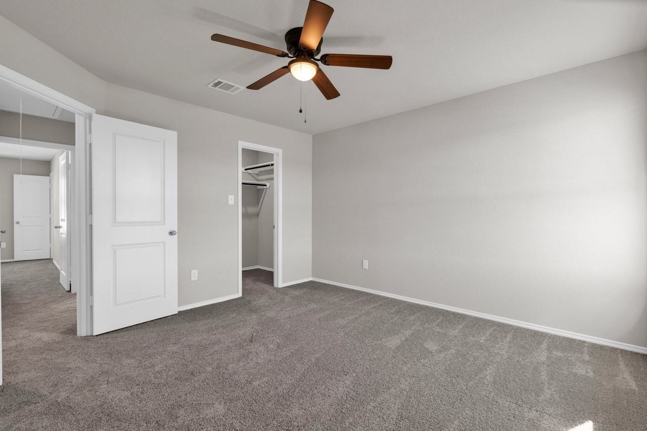 Converse Ridge - Photo 2 of 7