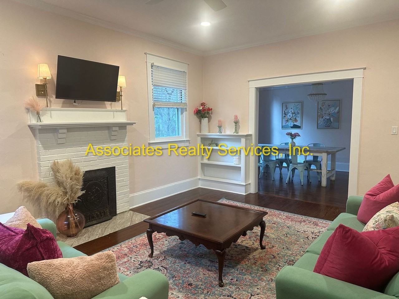 916 Nw 16th Ave - Photo 3 of 27