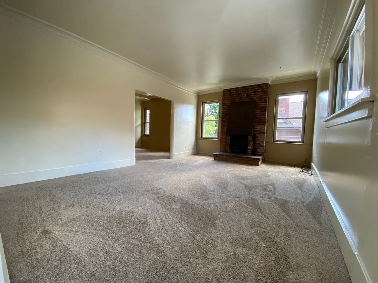 2225 Murray Avenue - Photo 2 of 11