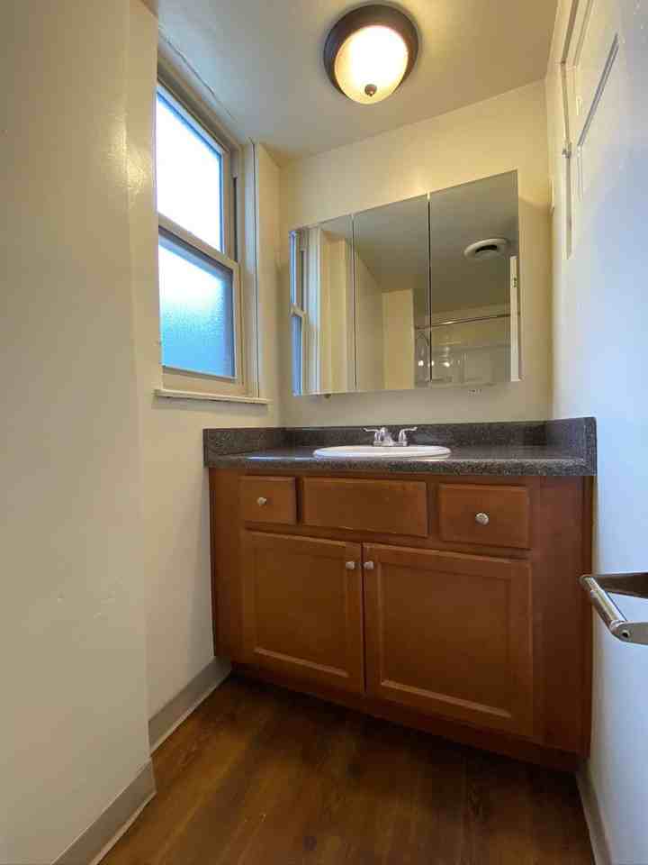 2225 Murray Avenue - Photo 6 of 11