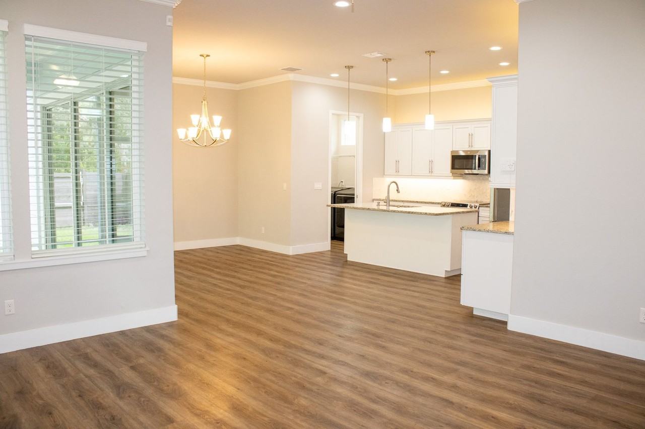 6481 Sw 74th Dr - Photo 6 of 35