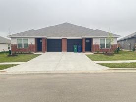 1227 Lexington Dr - Photo 1 of 1
