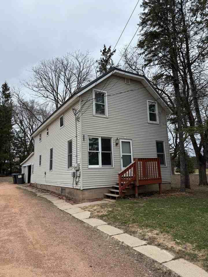 614 N Chestnut Ave - Photo 3 of 7