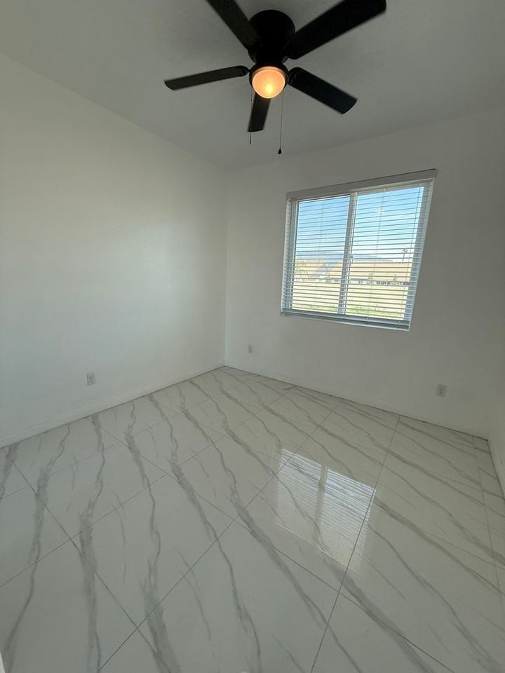 Arrow Apartments - Photo 4 of 8