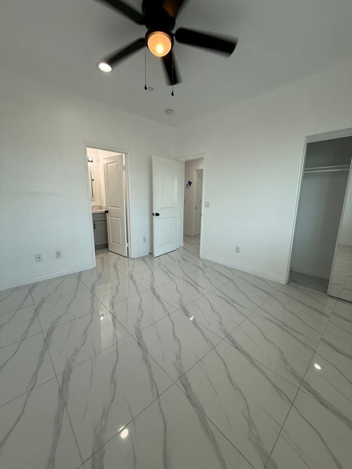 Arrow Apartments - Photo 5 of 8