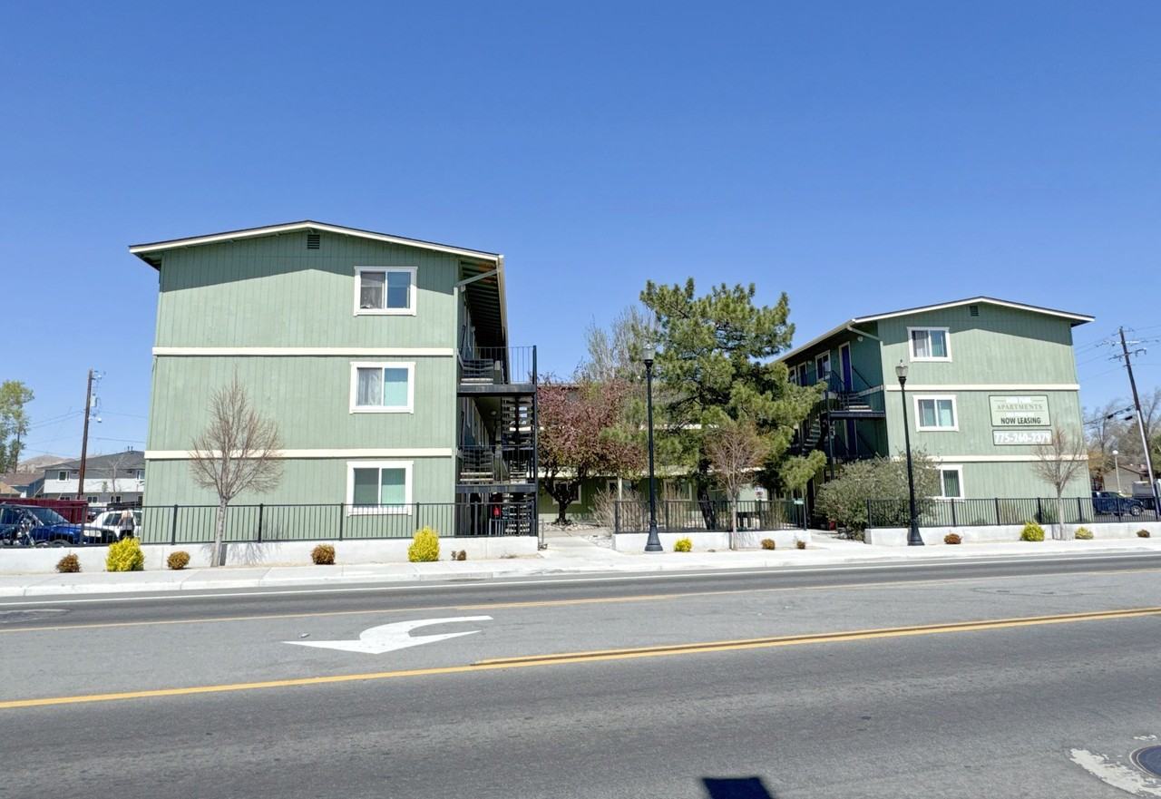 Deer Park Apartments - Photo 4 of 5