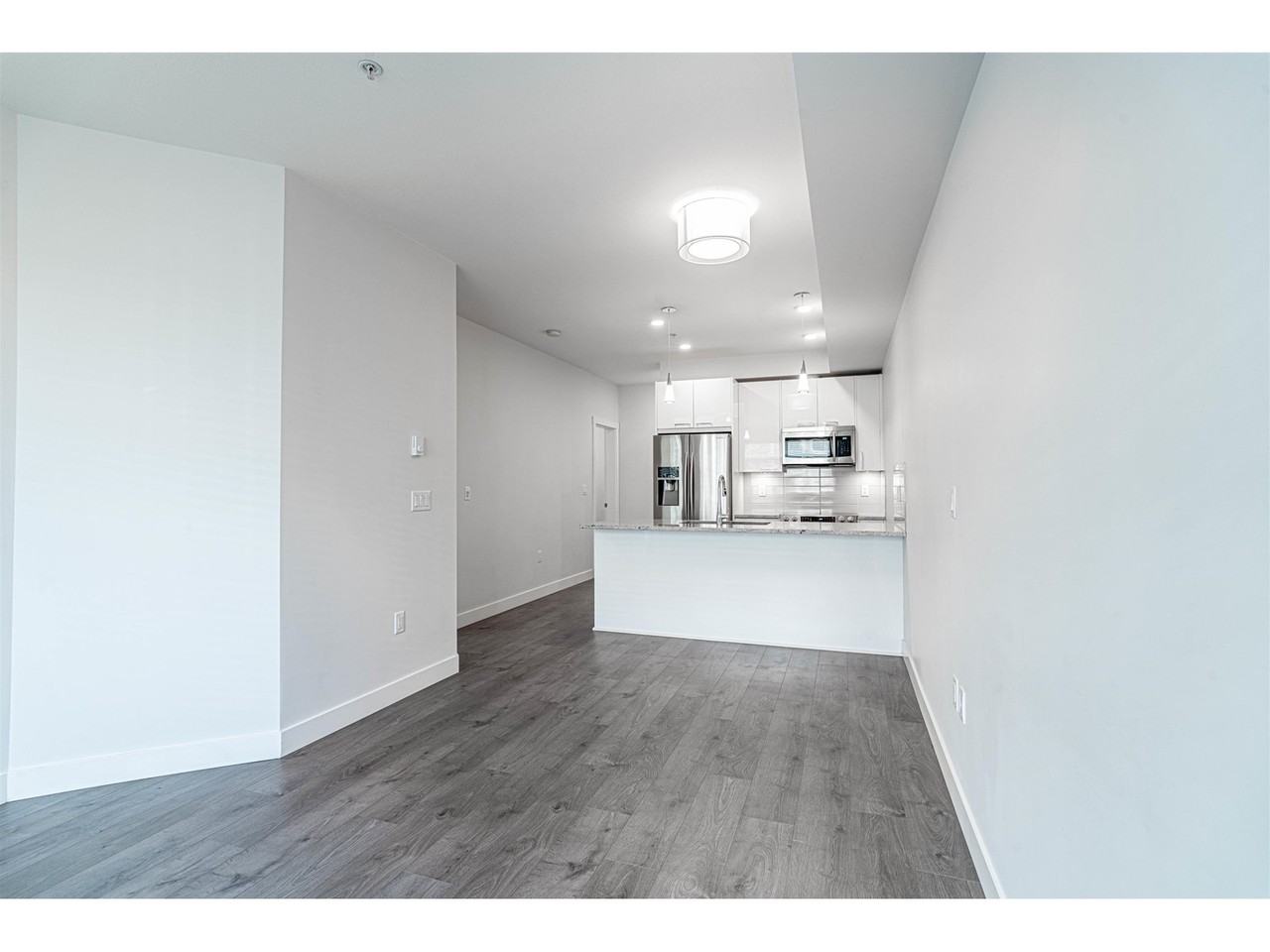 20696 Eastleigh Crescent #214 - Photo 3 of 21