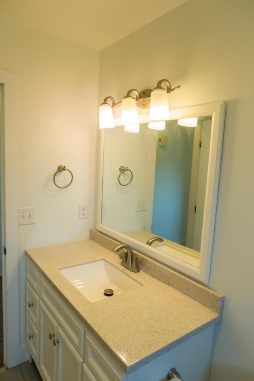 2335 55th St Unit B - Photo 3 of 21