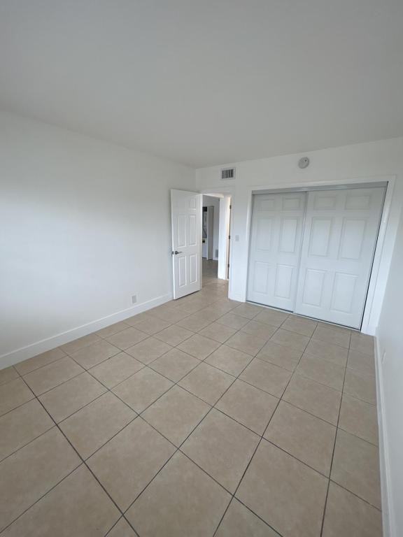 1017 Nw 30th Ct #5 - Photo 6 of 10