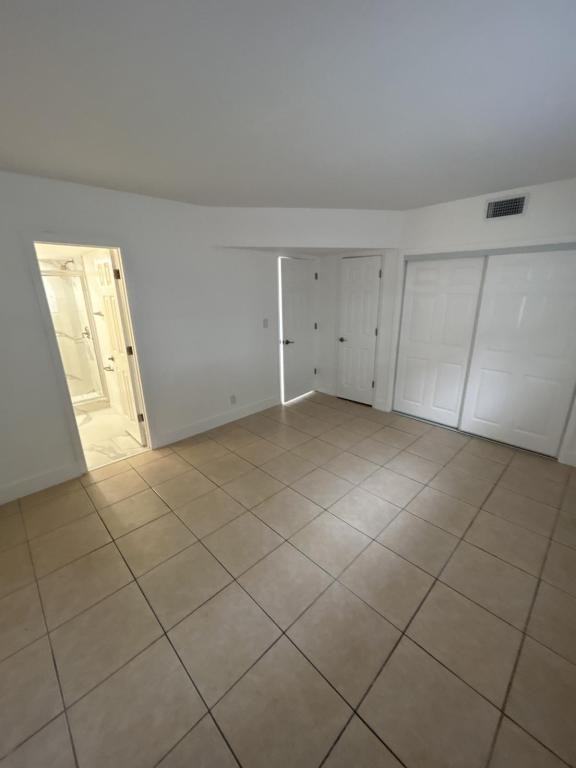 1017 Nw 30th Ct #5 - Photo 7 of 10