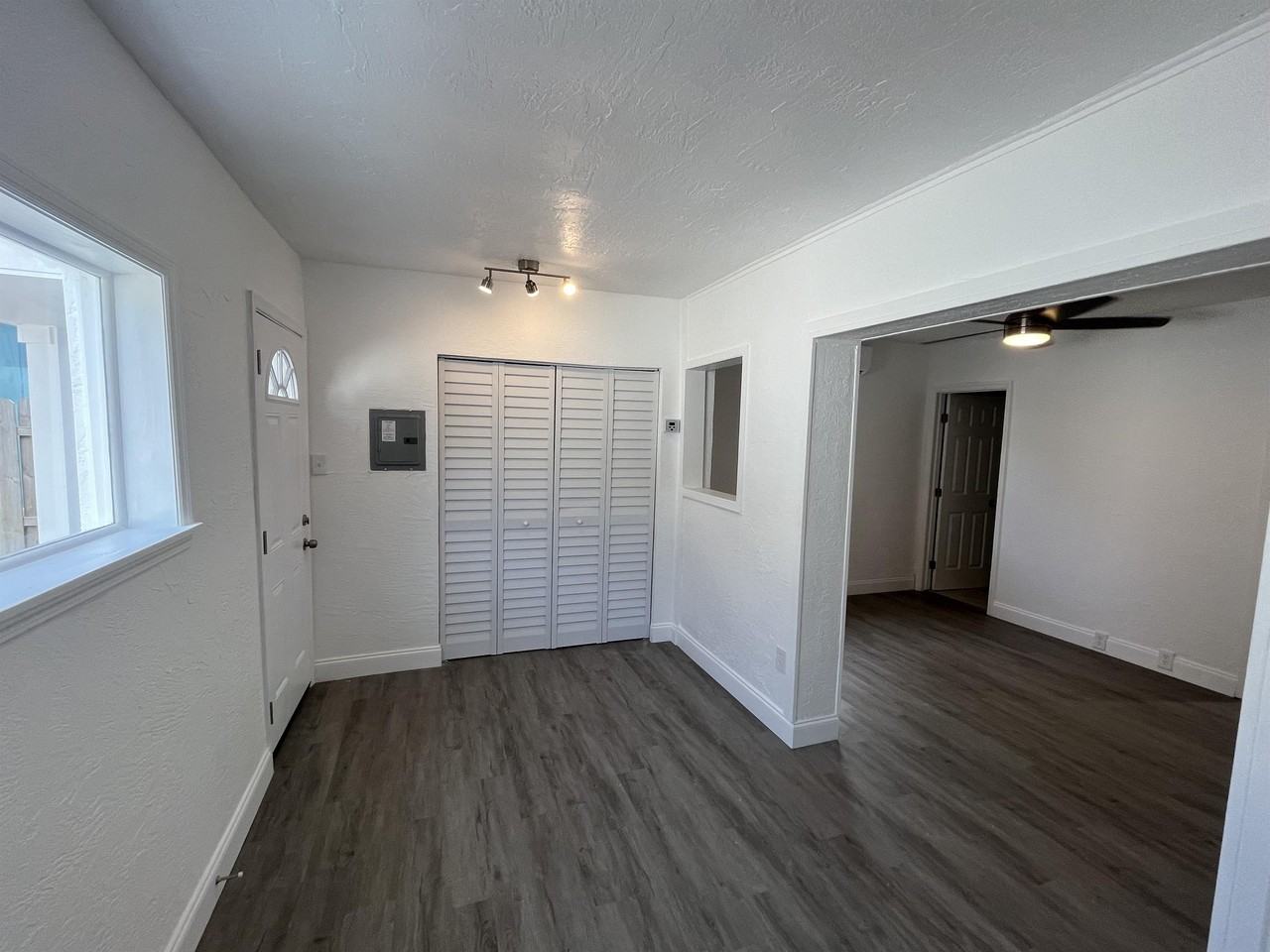 615 Dora St #A - Photo 7 of 12