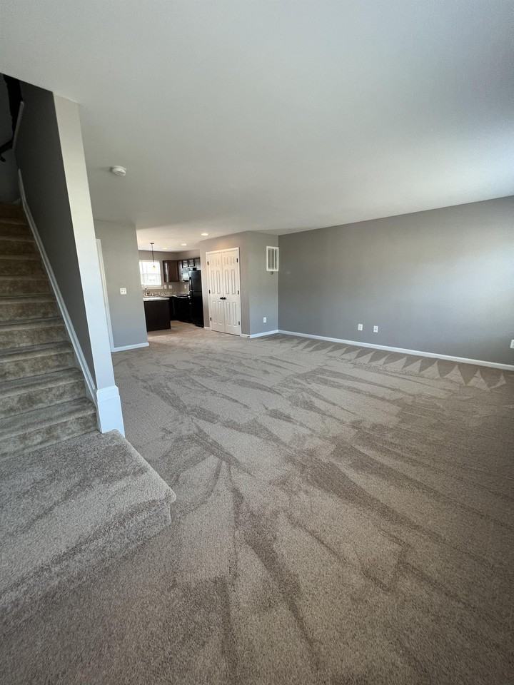 18417 Congressional Cir #1 - Photo 3 of 50