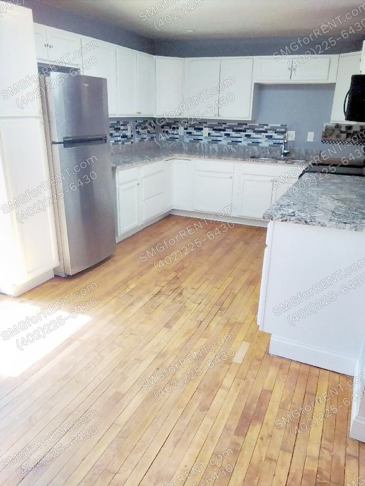 6124 N 30th St - Photo 4 of 23