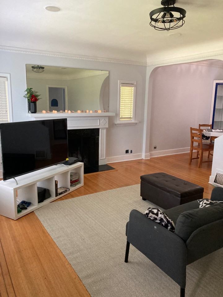 1448 East 37th Avenue - Photo 2 of 6