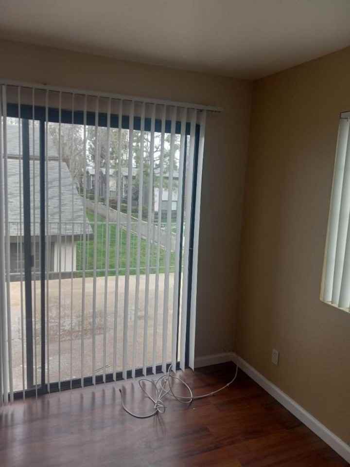 1176 E Lugonia Ave - Photo 4 of 14