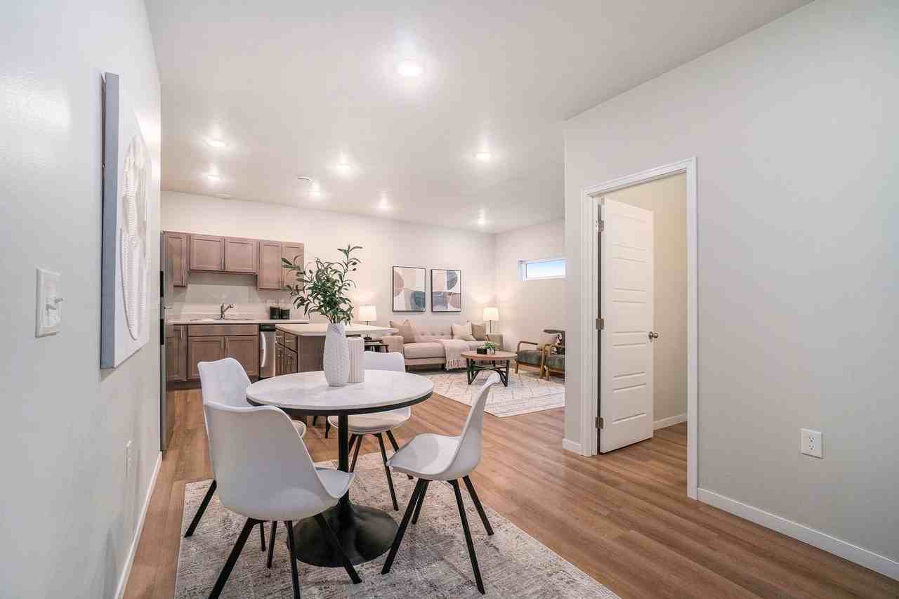 The Slate - Photo 2 of 20