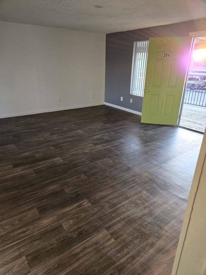 Palm Creek - Photo 2 of 7