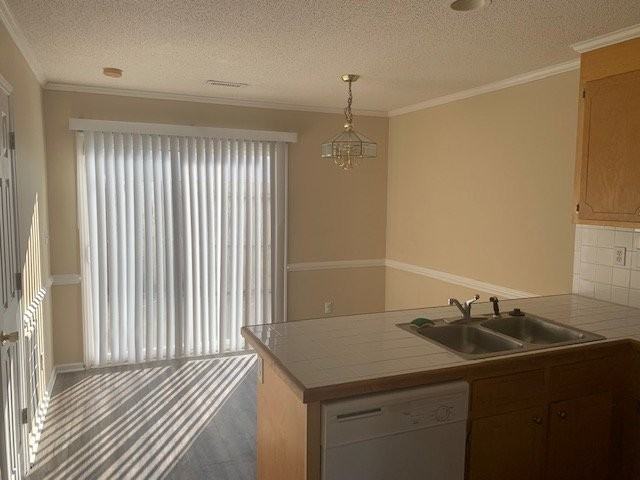 3903 #PP-5 Sterling Pointe - Photo 4 of 15