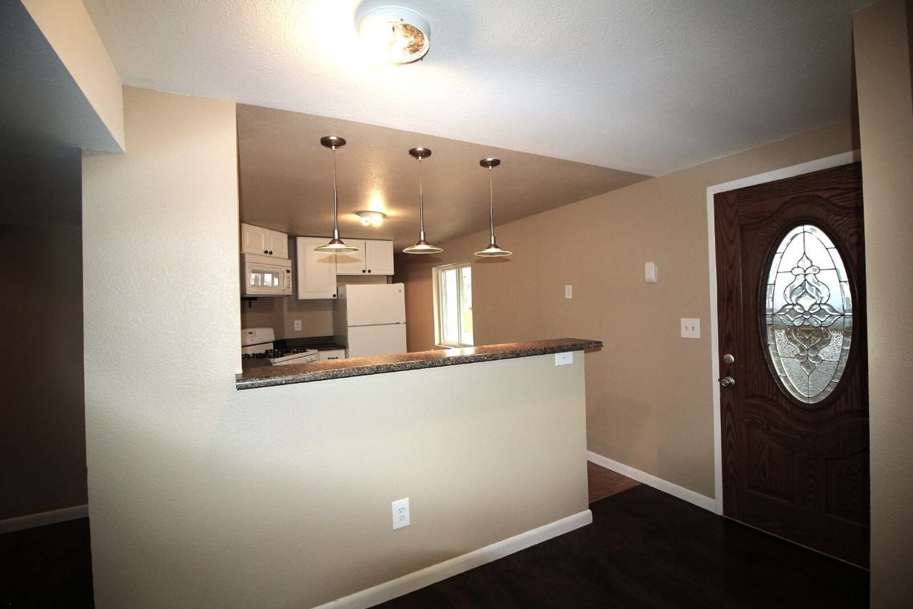 11 N 34th St - Photo 2 of 12