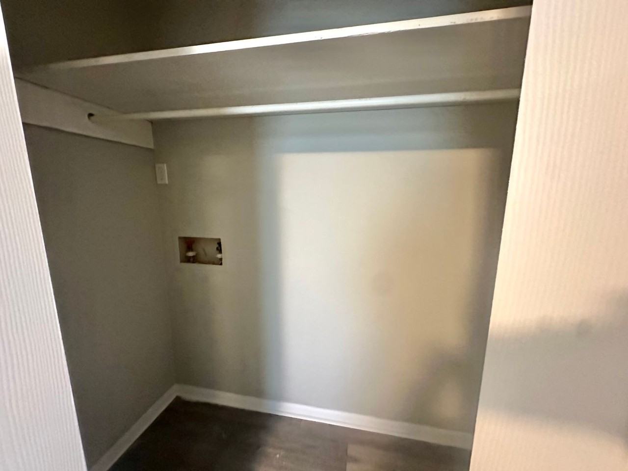 334 E Webster St - Photo 7 of 10