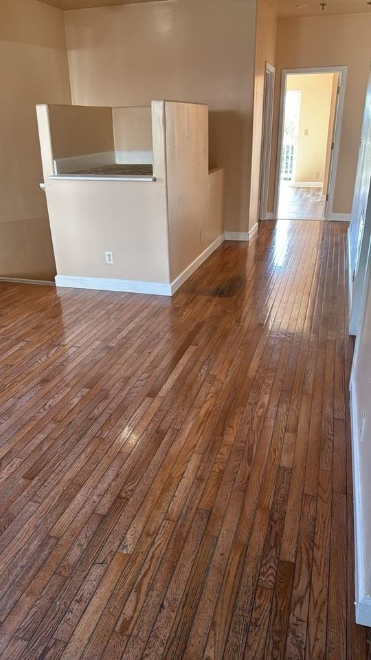 8027 Ney Ave - Photo 7 of 34