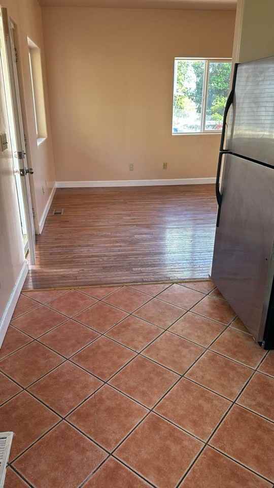 8027 Ney Ave - Photo 3 of 47