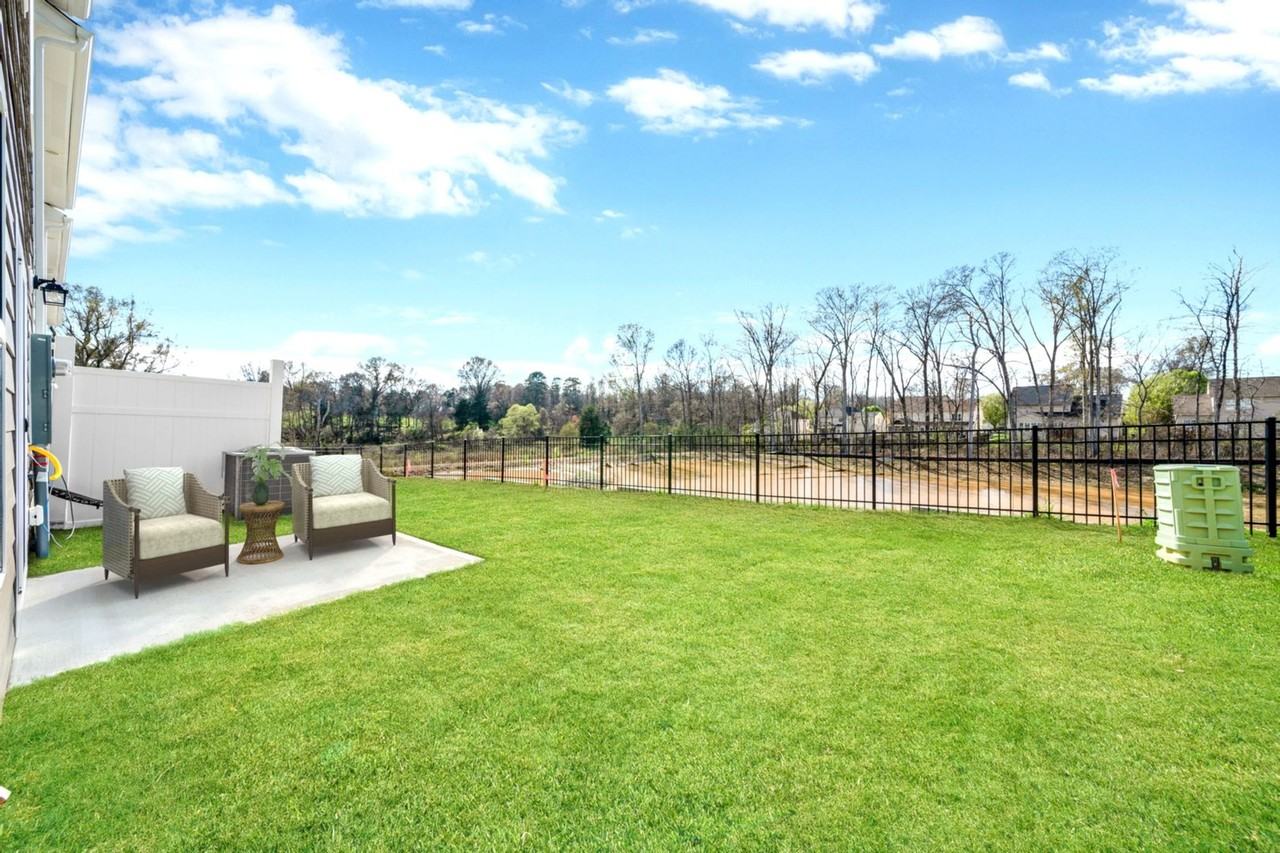 7128 Bentz St - Photo 2 of 7