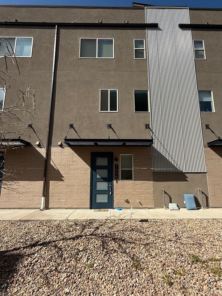 1656 Julian St - Photo 2 of 24