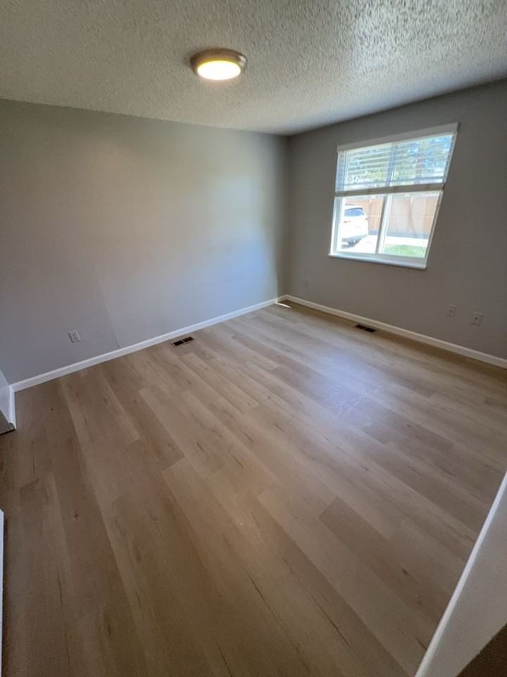 W. 46th Avenue - Photo 5 of 25