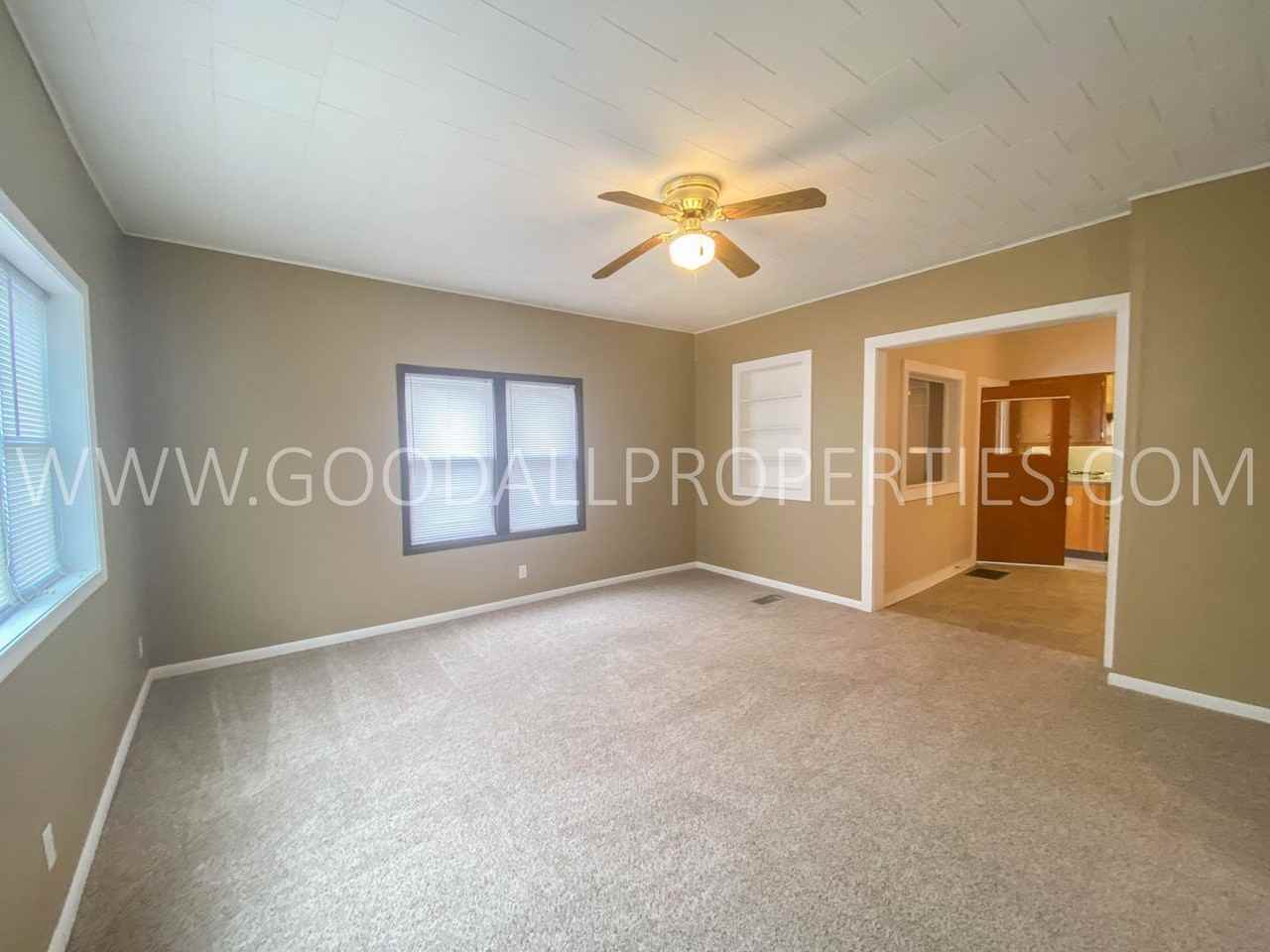 202 S 11th St - Photo 2 of 16