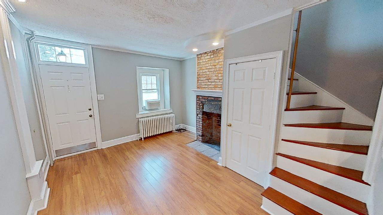 191 Maiden St - Photo 2 of 14