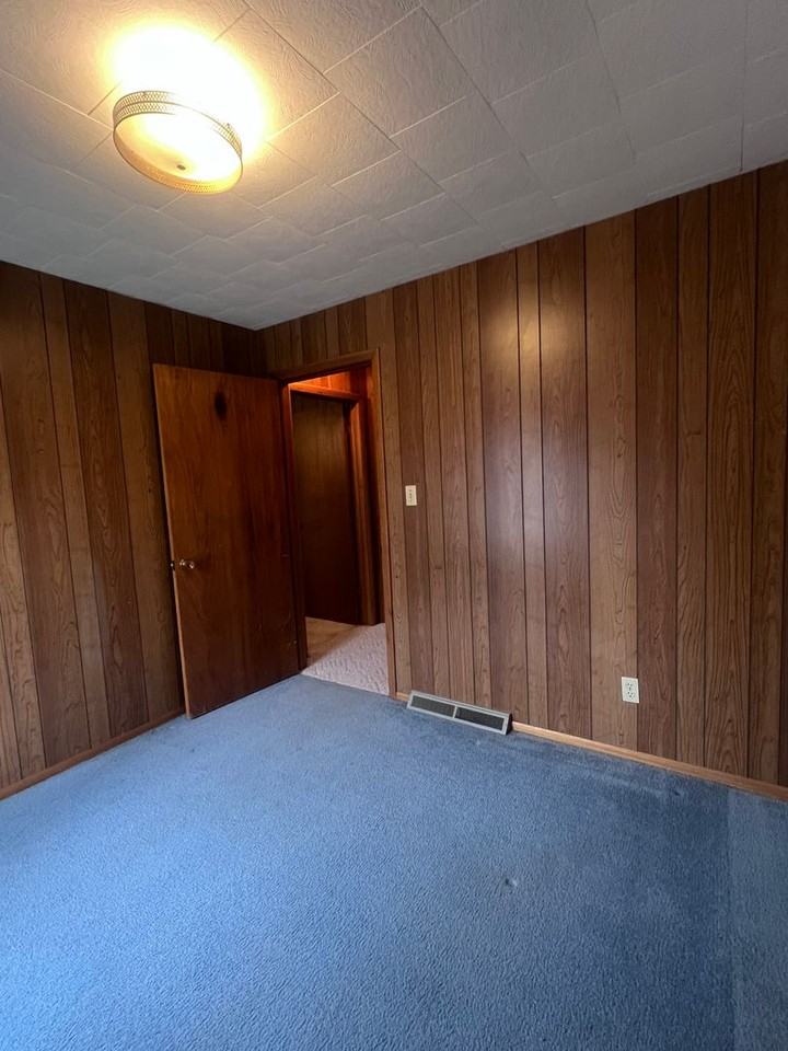 2120 Broadway St S - Photo 7 of 15