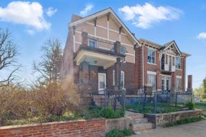 featured image of 1386 Burd Ave