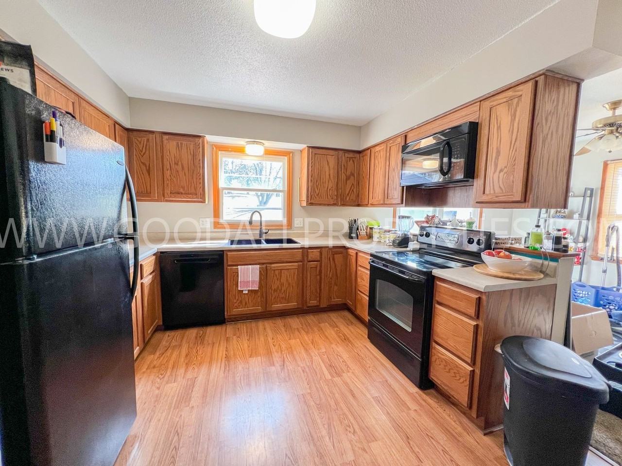 509 E Porter Ave - Photo 2 of 12