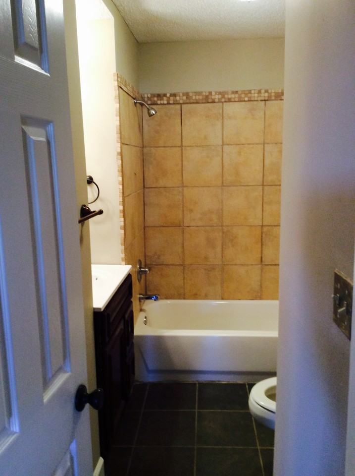260 Garrison Rd - Photo 2 of 15