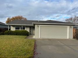featured image of 2346 Stonefield Way