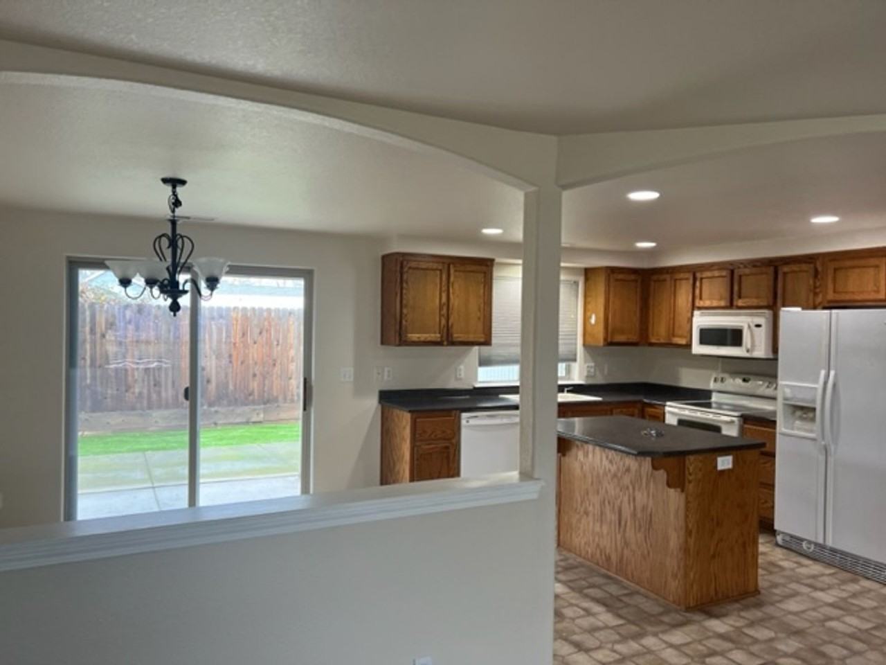 2346 Stonefield Way - Photo 2 of 32