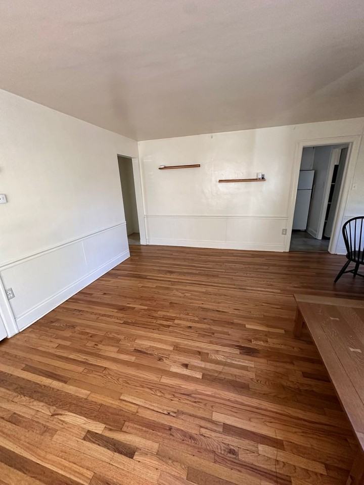 2 Juniper St - Photo 2 of 11