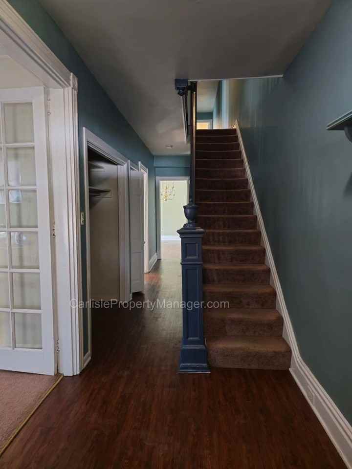 616 W Louther St - Photo 3 of 12