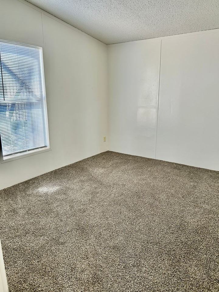 6288 S Flowing Water Pl - Photo 5 of 18