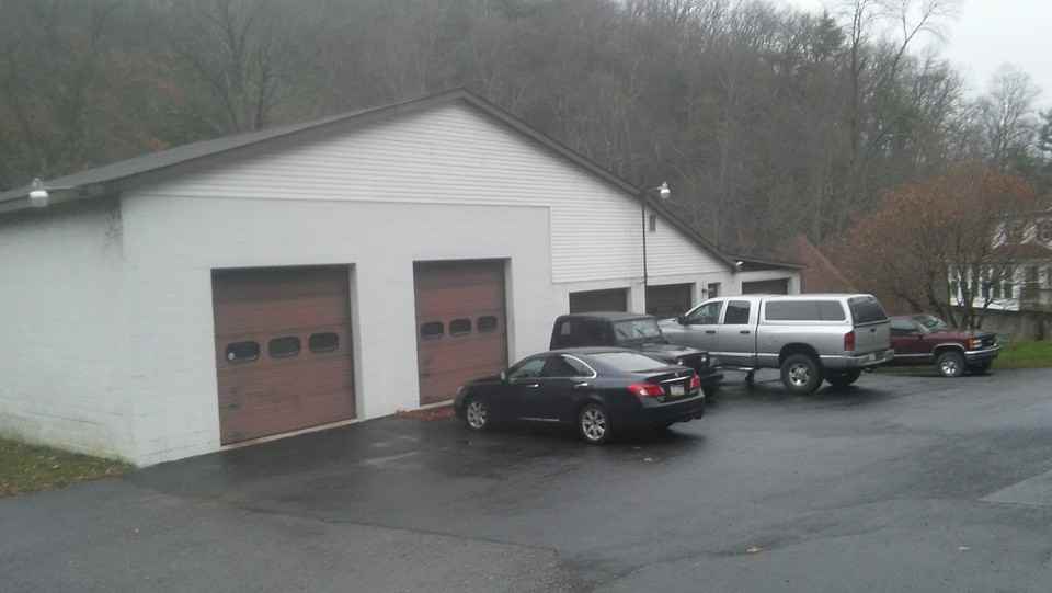 8331 Spring Rd - Photo 2 of 2