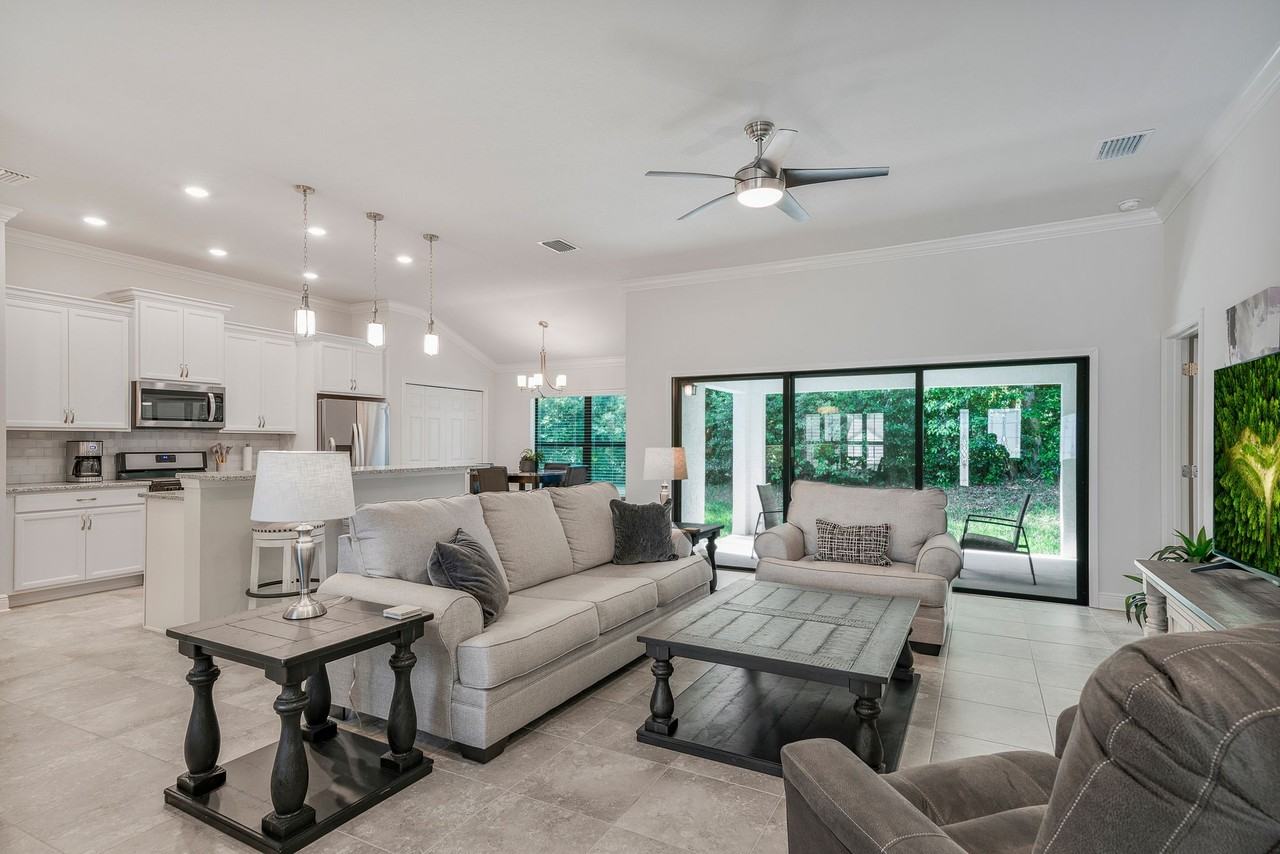 2481 N Brentwood Cir #NA - Photo 4 of 30