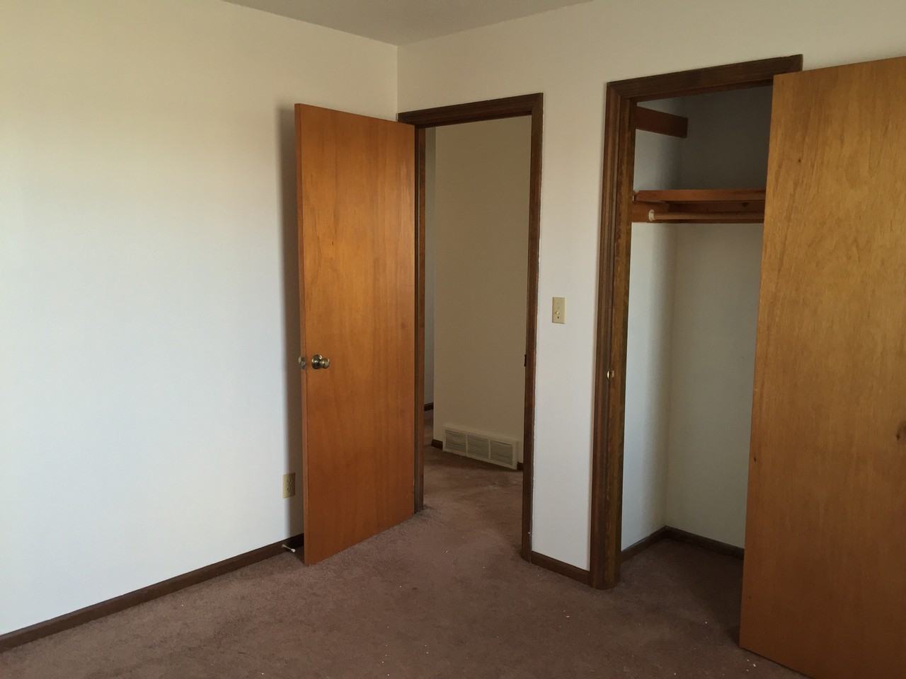 7006 N Church Rd - Photo 3 of 16