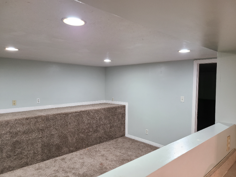 621 E Bryan Ave - Photo 2 of 11