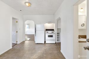 featured image of 606 E Orange Ave #3
